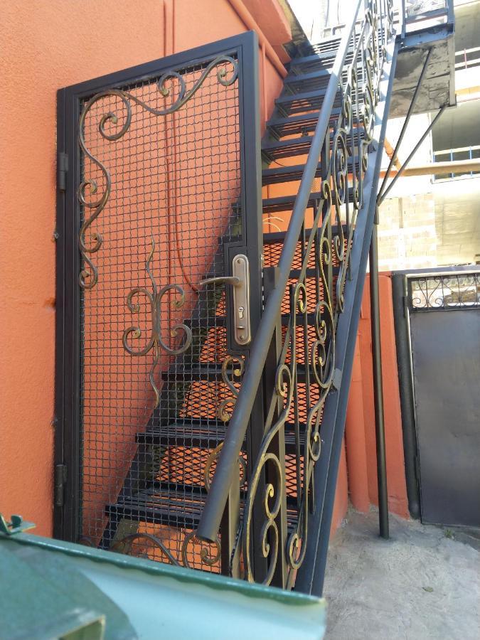 Old Tbilisi Tsiskari Apt Экстерьер фото